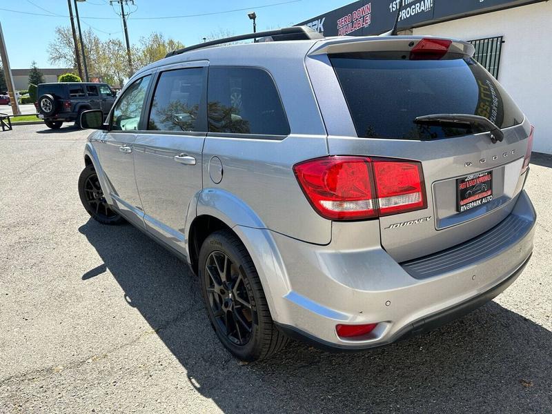 Dodge Journey 2019 price $17,988