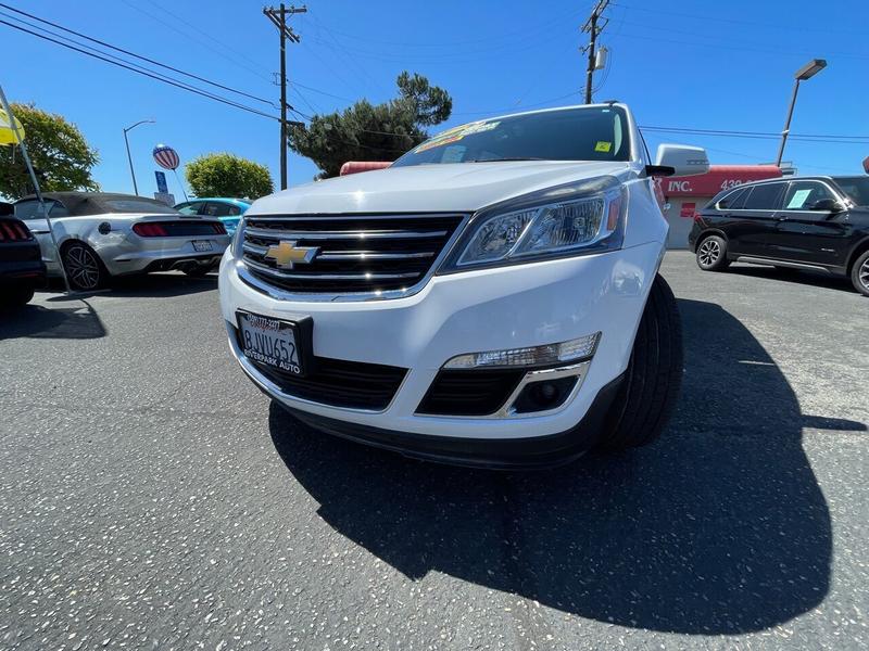 Chevrolet Traverse 2017 price $17,600