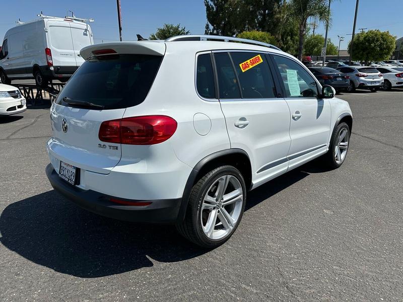 Volkswagen Tiguan 2014 price $13,888