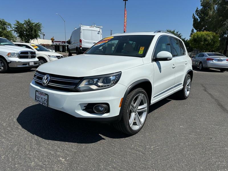 Volkswagen Tiguan 2014 price $13,888