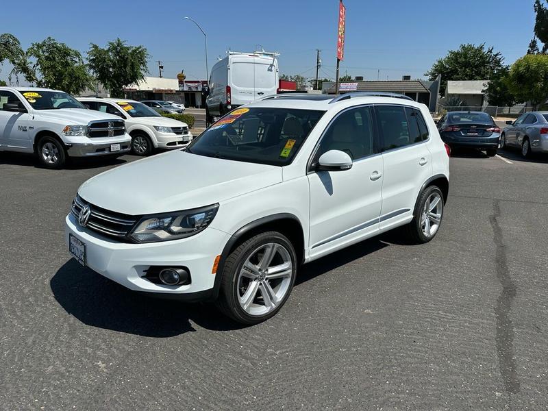 Volkswagen Tiguan 2014 price $13,888