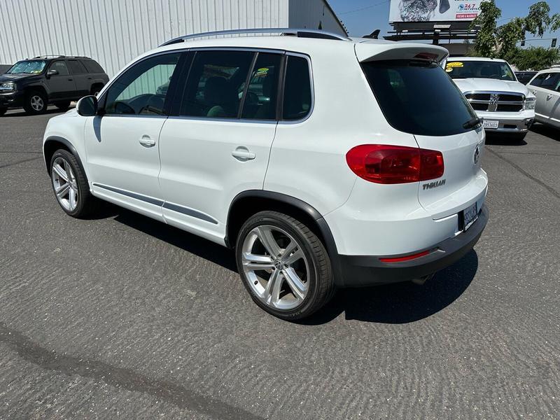 Volkswagen Tiguan 2014 price $13,888