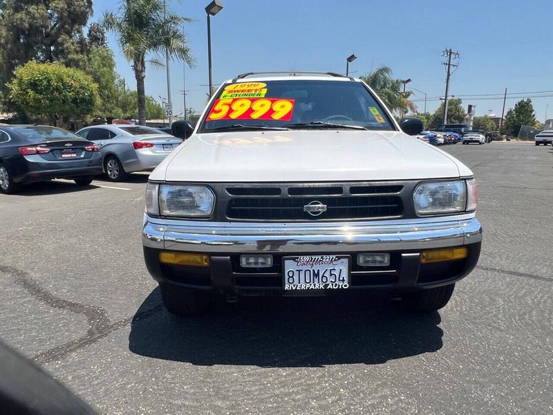 Nissan Pathfinder 1999 price $5,777