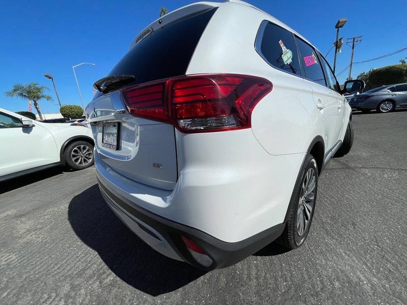 Mitsubishi Outlander 2020 price $15,888