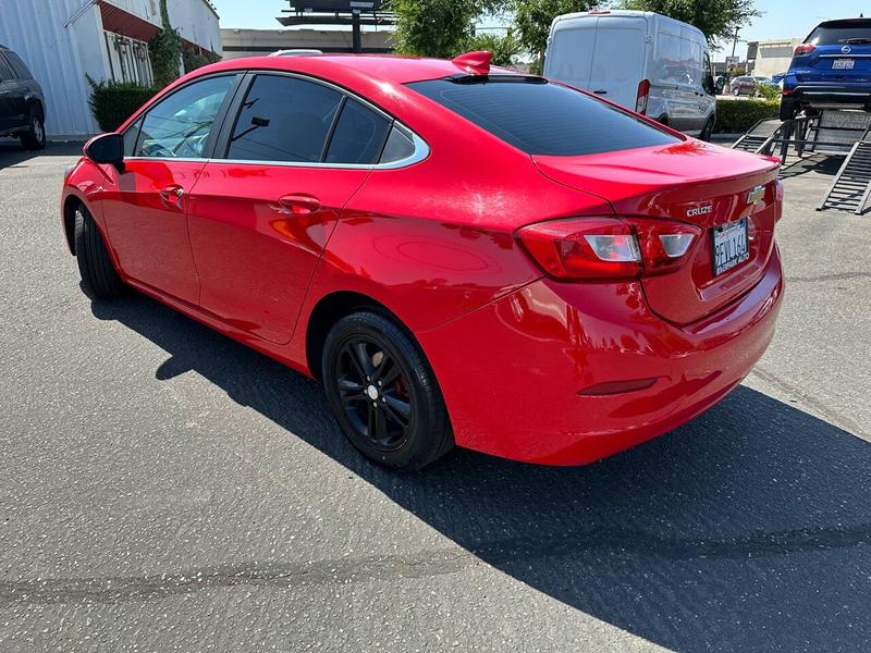 Chevrolet Cruze 2017 price $11,888