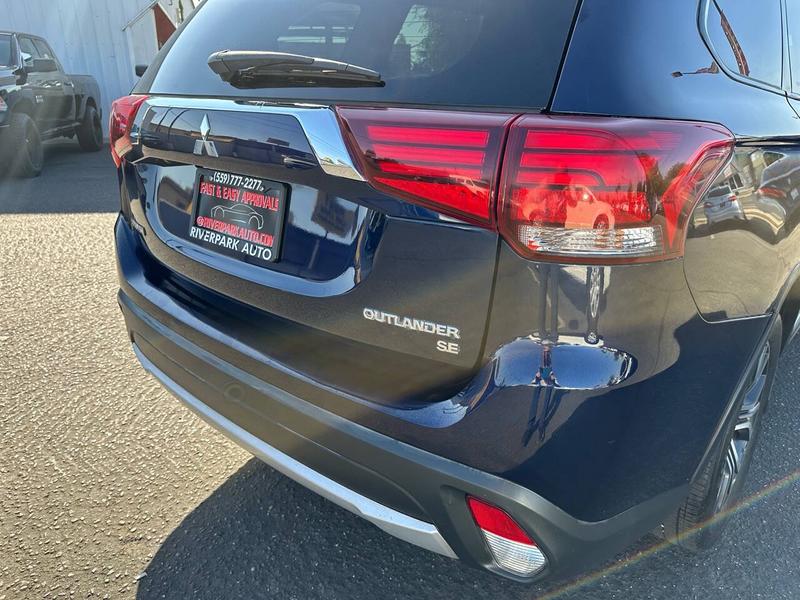 Mitsubishi Outlander 2017 price $13,777