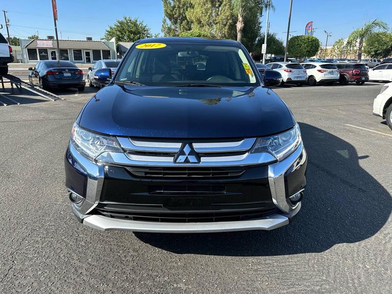 Mitsubishi Outlander 2017 price $13,777