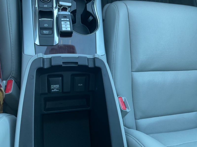 Acura TLX 2015 price $16,999