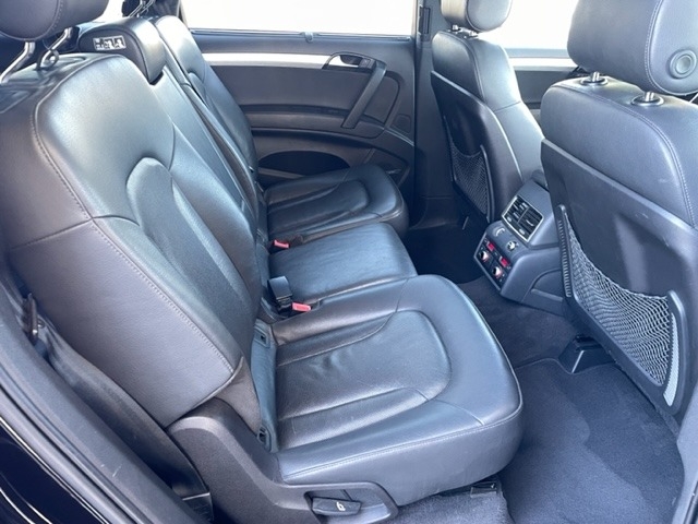Audi Q7 2011 price $11,400