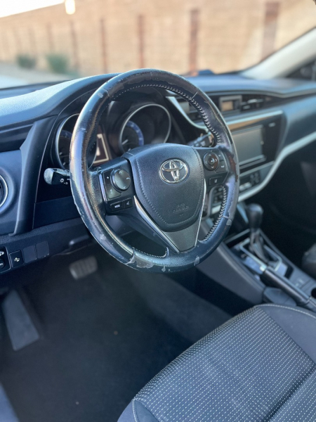 Toyota Corolla iM 2018 price $12,900