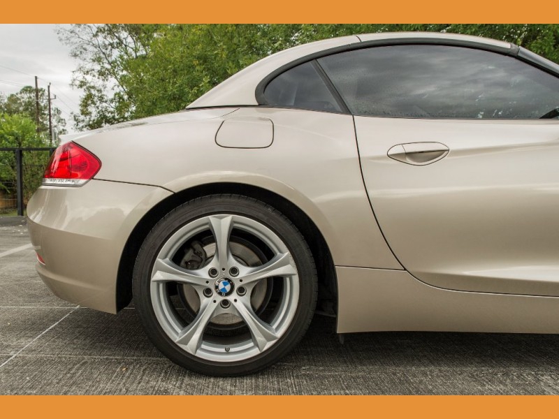 BMW Z4 2011 price $18,650