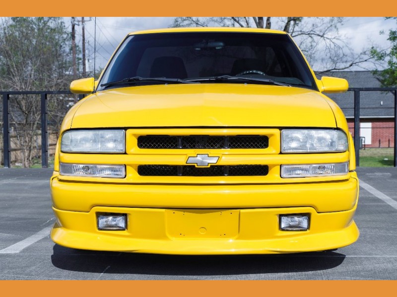 Chevrolet S-10 2002 price $8,550