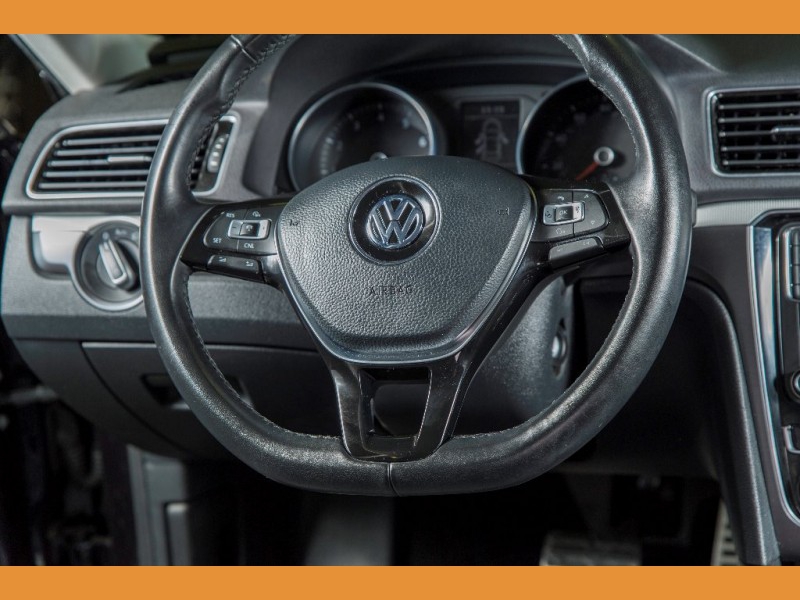 Volkswagen Passat 2018 price $0
