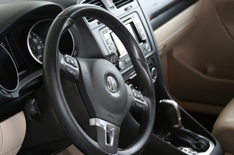 Volkswagen Jetta SportWagen 2014 price $8,250