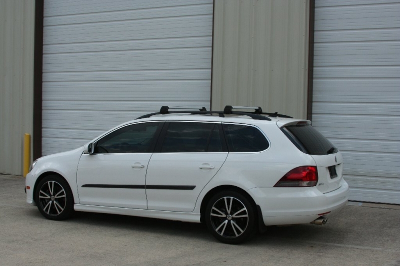 Volkswagen Jetta Wagon 2012 price $8,950