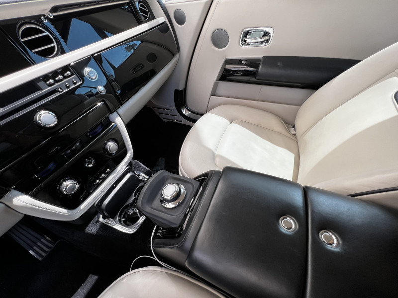 Rolls-Royce Phantom Coupe 2011 price $141,850