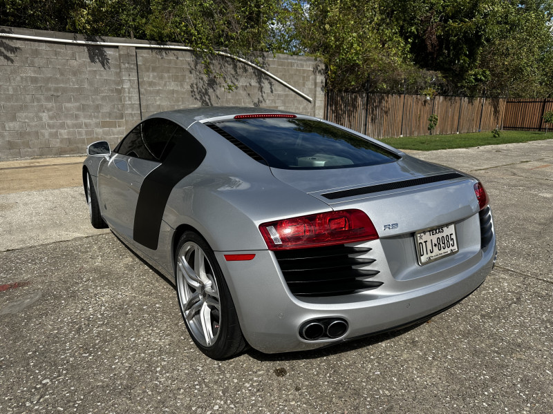 Audi R8 2008 price 