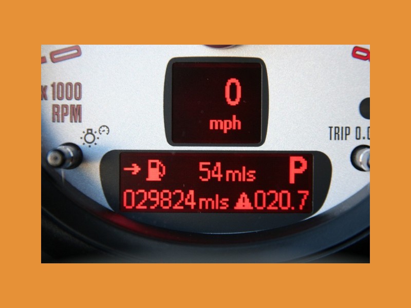 MINI Cooper Hardtop 2011 price $17,950