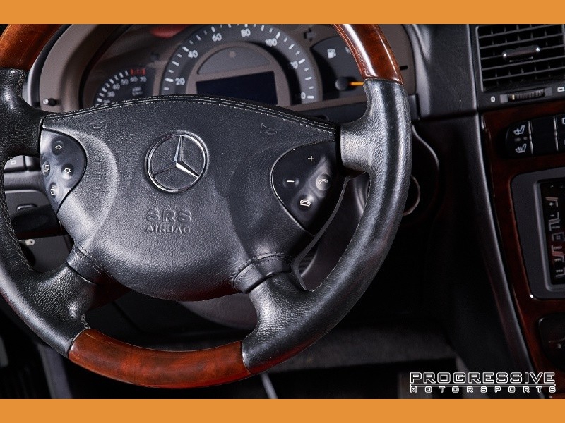 Mercedes-Benz G-Class 2004 price $55,860