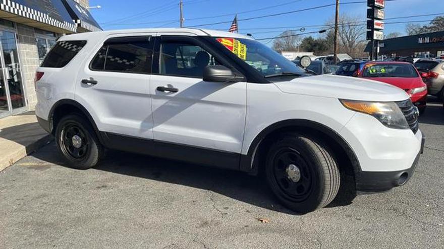 Ford Explorer 2015 price $7,950