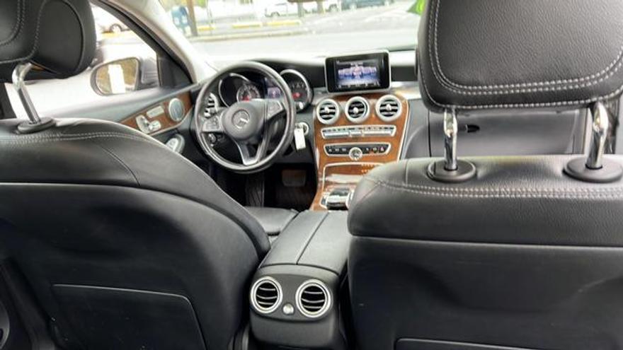 Mercedes-Benz C-Class 2015 price $11,950