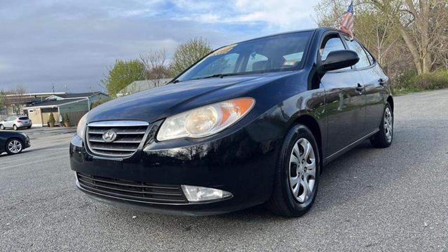 Hyundai Elantra 2009 price $5,975