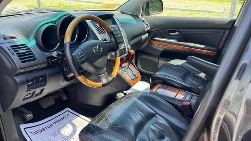 Lexus RX 2009 price $8,950