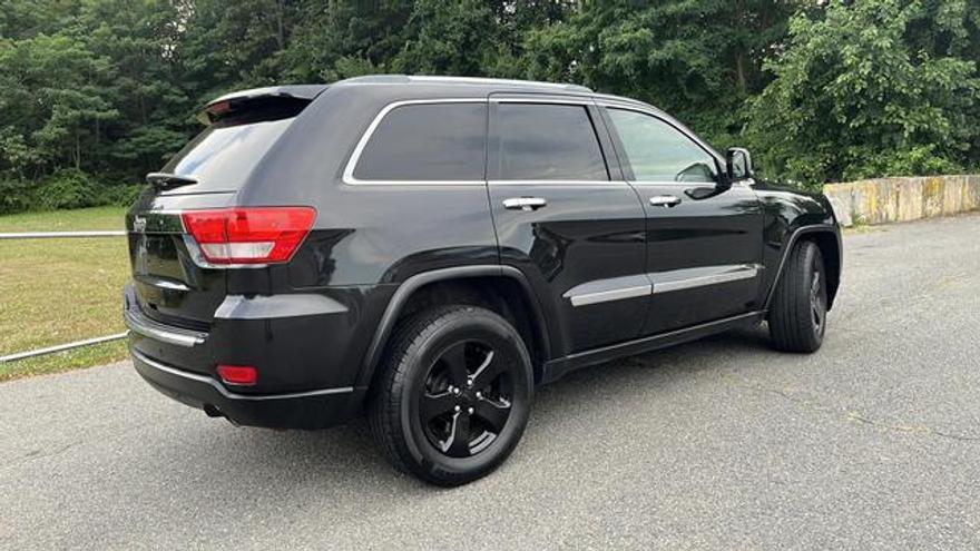 Jeep Grand Cherokee 2011 price $9,950