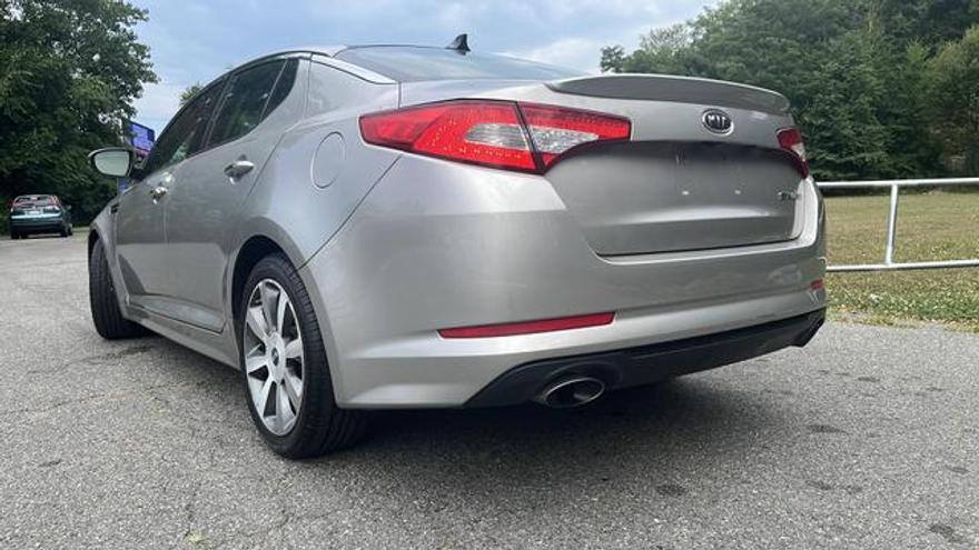 Kia Optima 2012 price $8,950