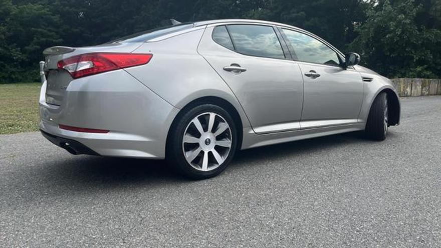 Kia Optima 2012 price $8,950