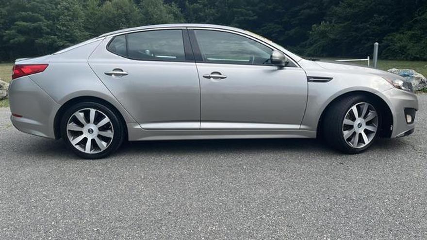 Kia Optima 2012 price $8,950