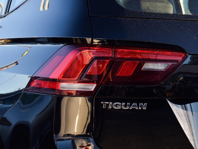 Volkswagen Tiguan 2021 price $24,888