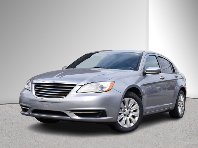 Chrysler 200 2013 price $7,888