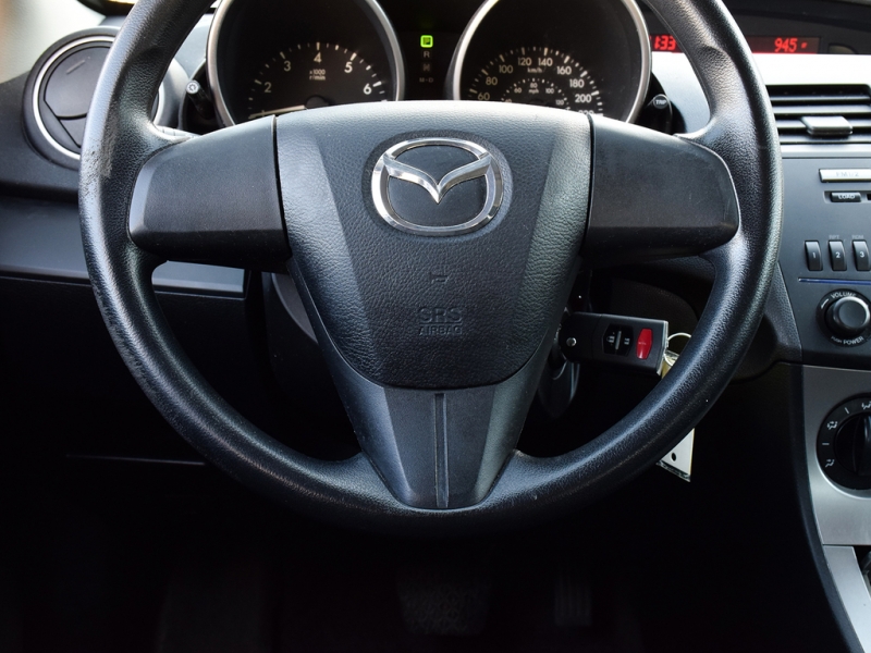 Mazda Mazda3 2010 price $9,995