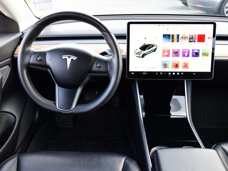 Tesla Model 3 2019 price $37,995