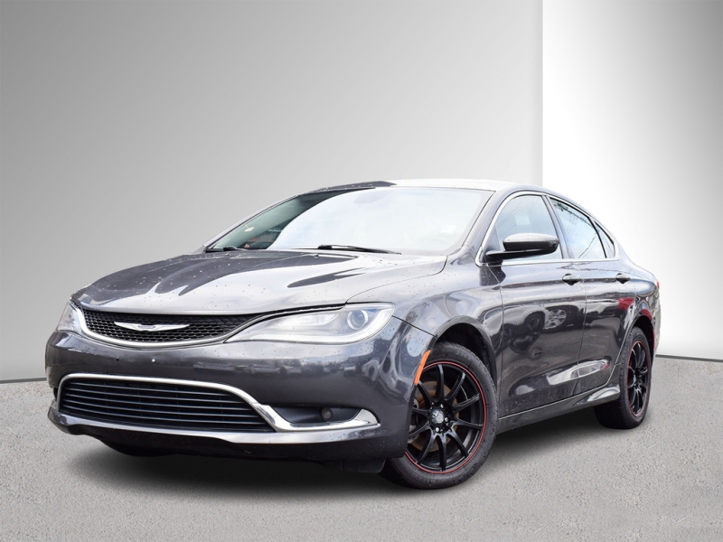 Chrysler 200 2016 price $16,995