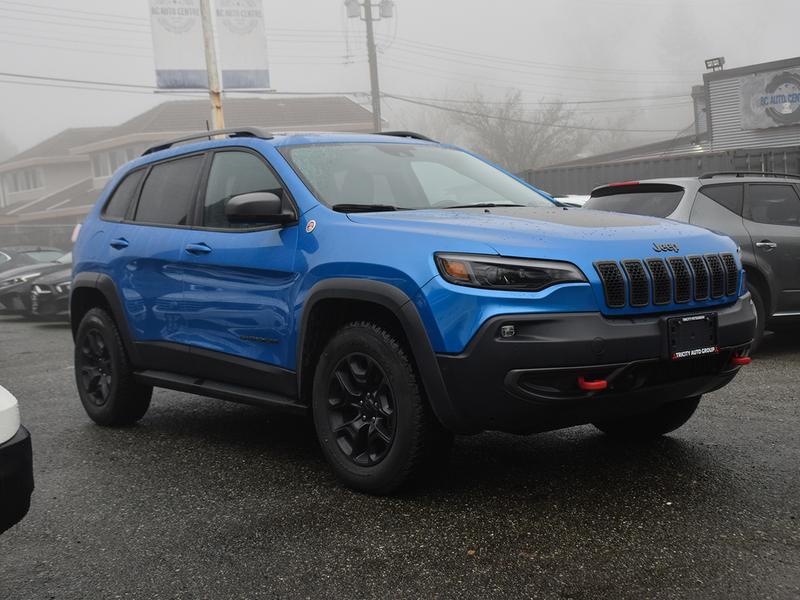 Jeep Cherokee 2020 price $35,995