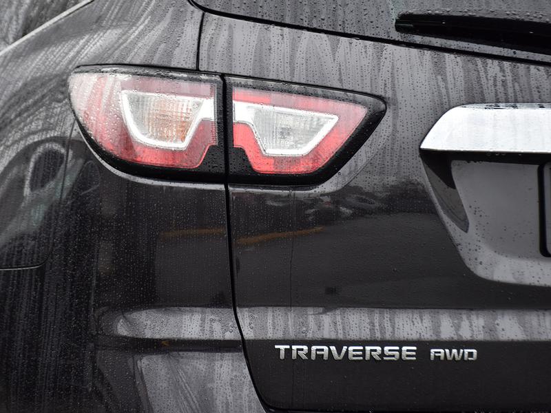 Chevrolet Traverse 2017 price $22,995