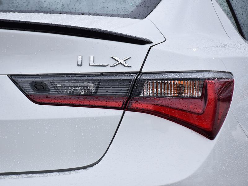 Acura ILX 2020 price $32,888