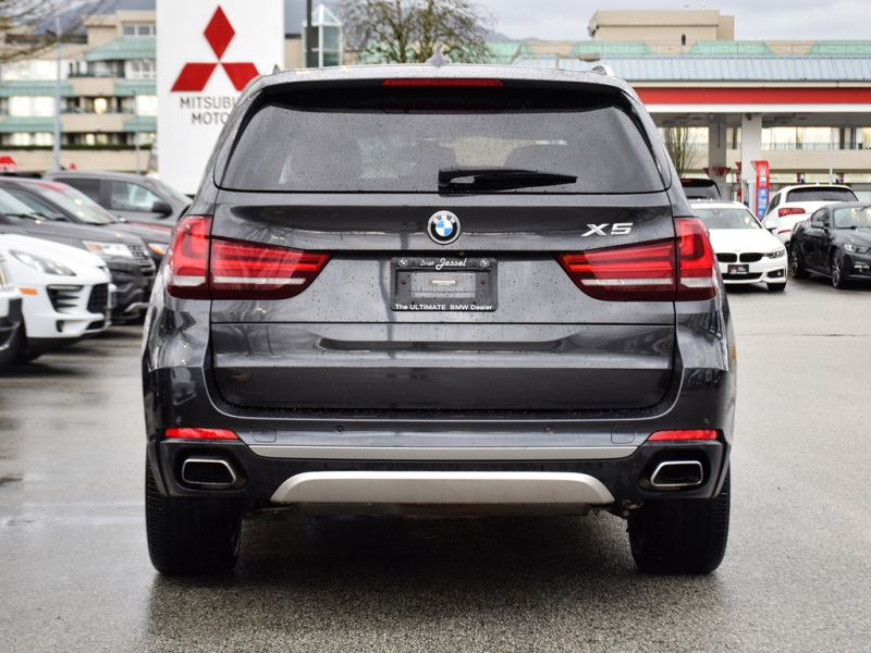 BMW X5 2018 price $37,995