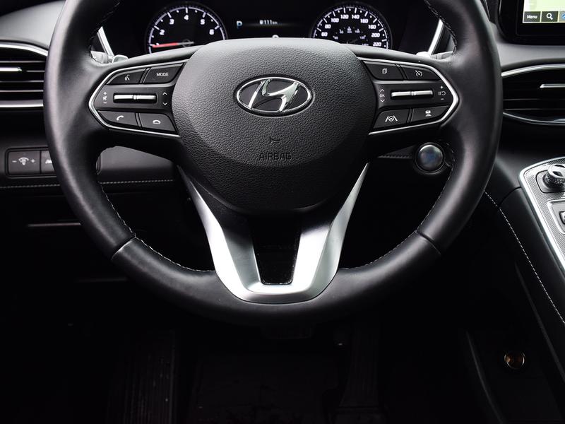 Hyundai Santa Fe 2023 price $37,995