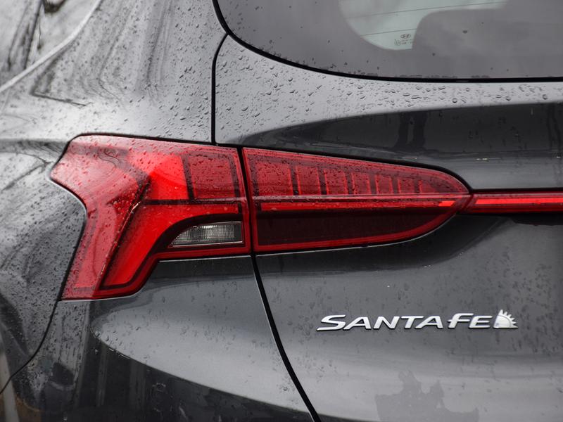 Hyundai Santa Fe 2023 price $37,995