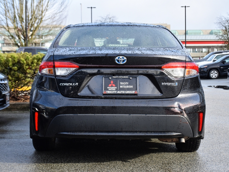 Toyota Corolla 2021 price $29,995