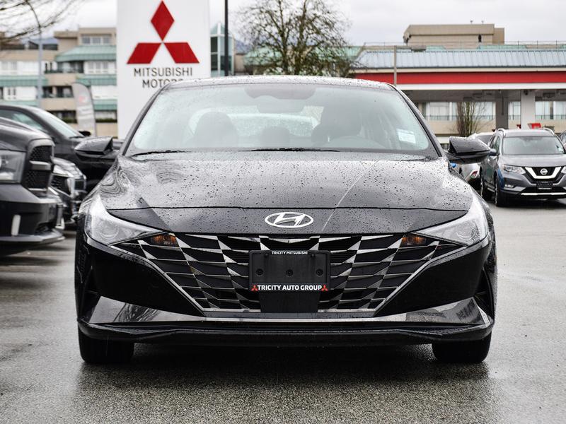 Hyundai Elantra Hybrid 2022 price $34,995