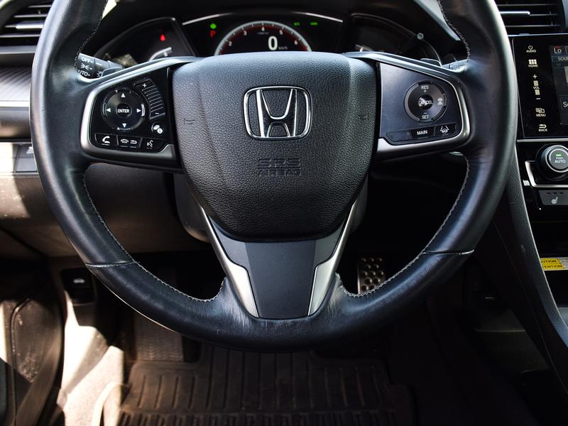 Honda Civic Hatchback 2018 price $27,995