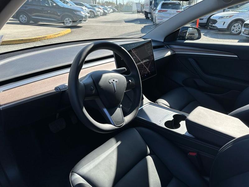 Tesla Model 3 2022 price $39,995