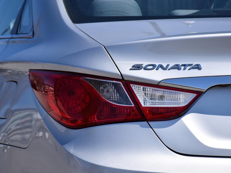 Hyundai Sonata 2013 price $10,995