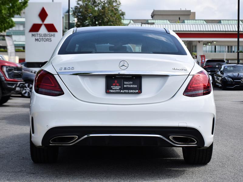 Mercedes-Benz C-Class 2019 price $31,995