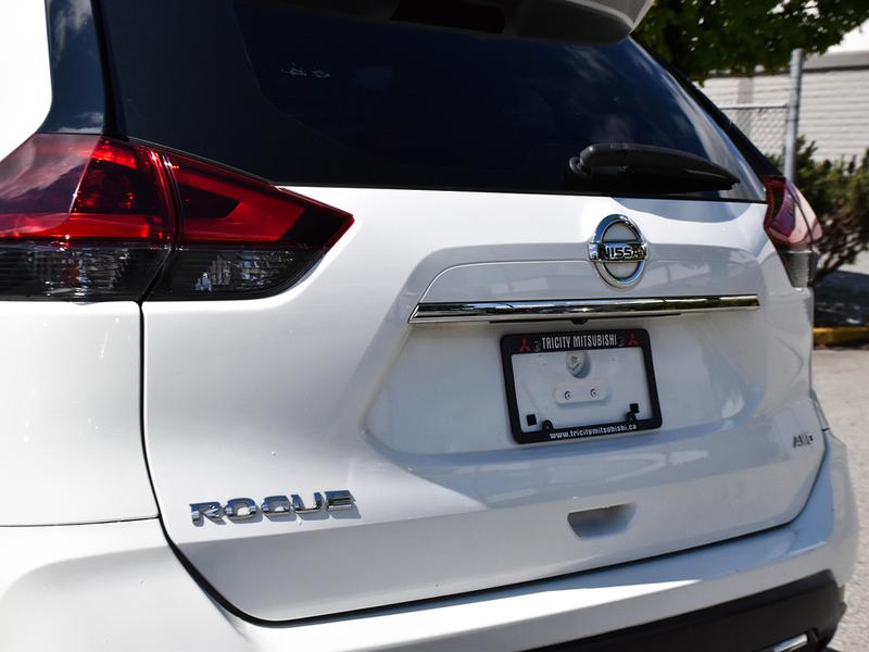 Nissan Rogue 2019 price $23,995