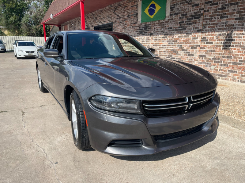 Dodge Charger 2015 price $9,000